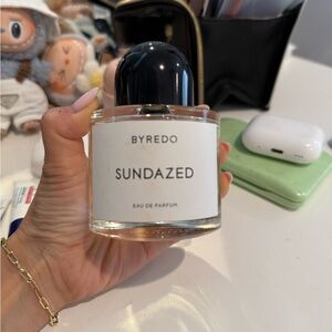 Byredo Sundazed Perfume with Black Cap